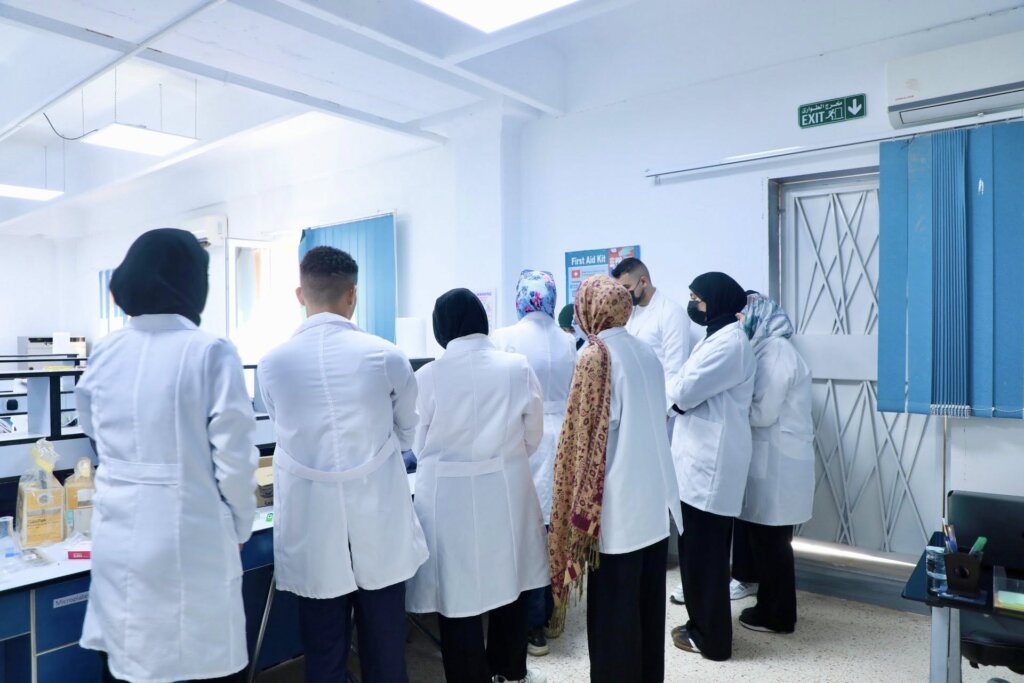 605824096_936178565414914_2507715742258664117_n